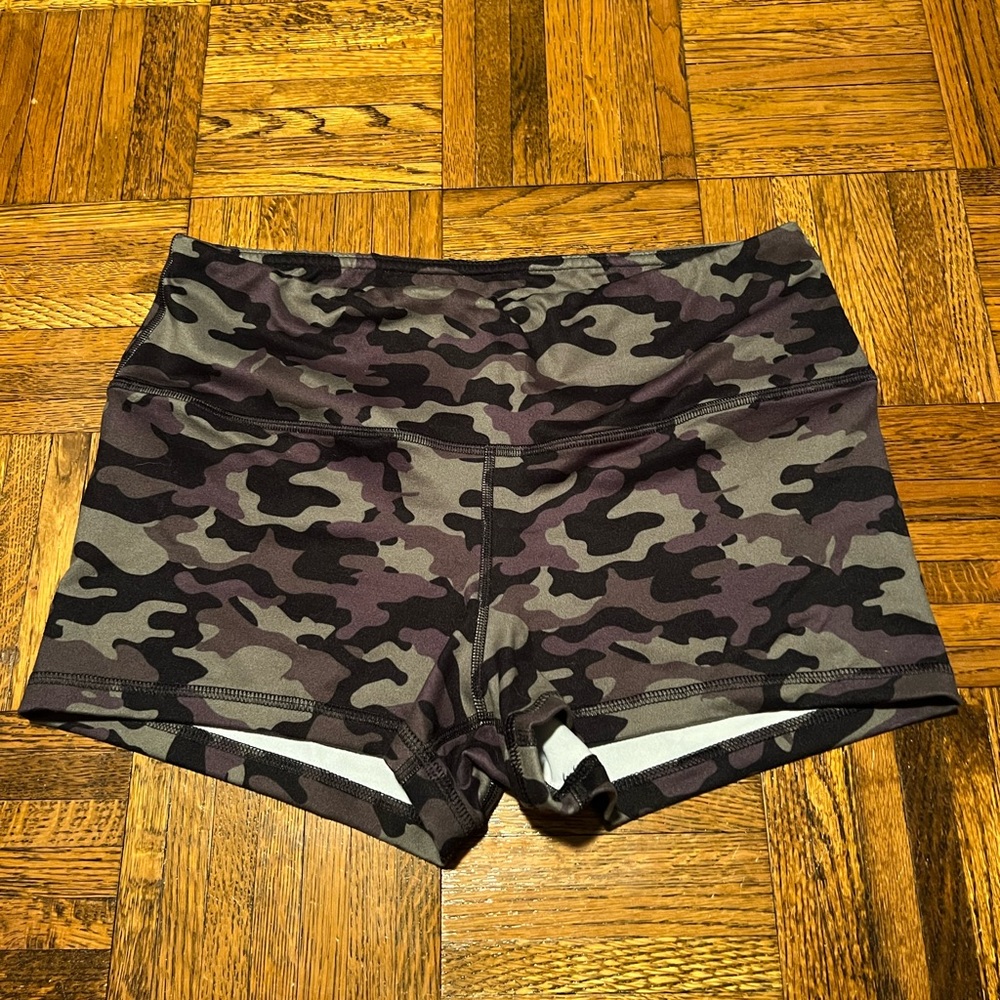 FLEO Grapeade Camo HRO Shorts